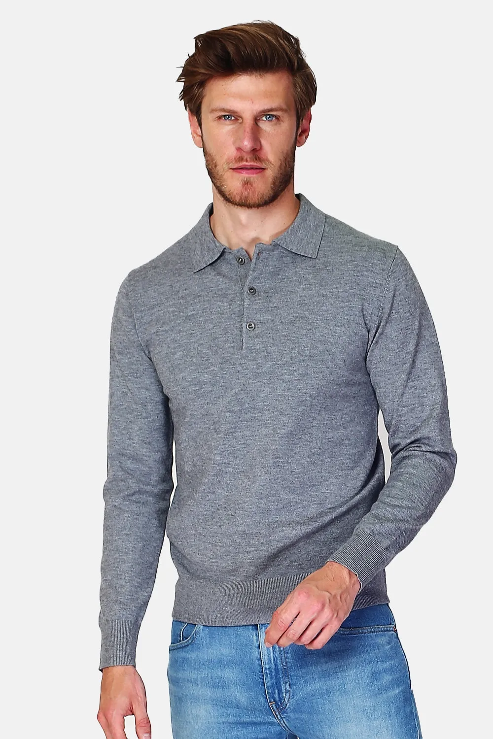 Polo collar sweater with buttons knitting in 3 threads with long sleeves