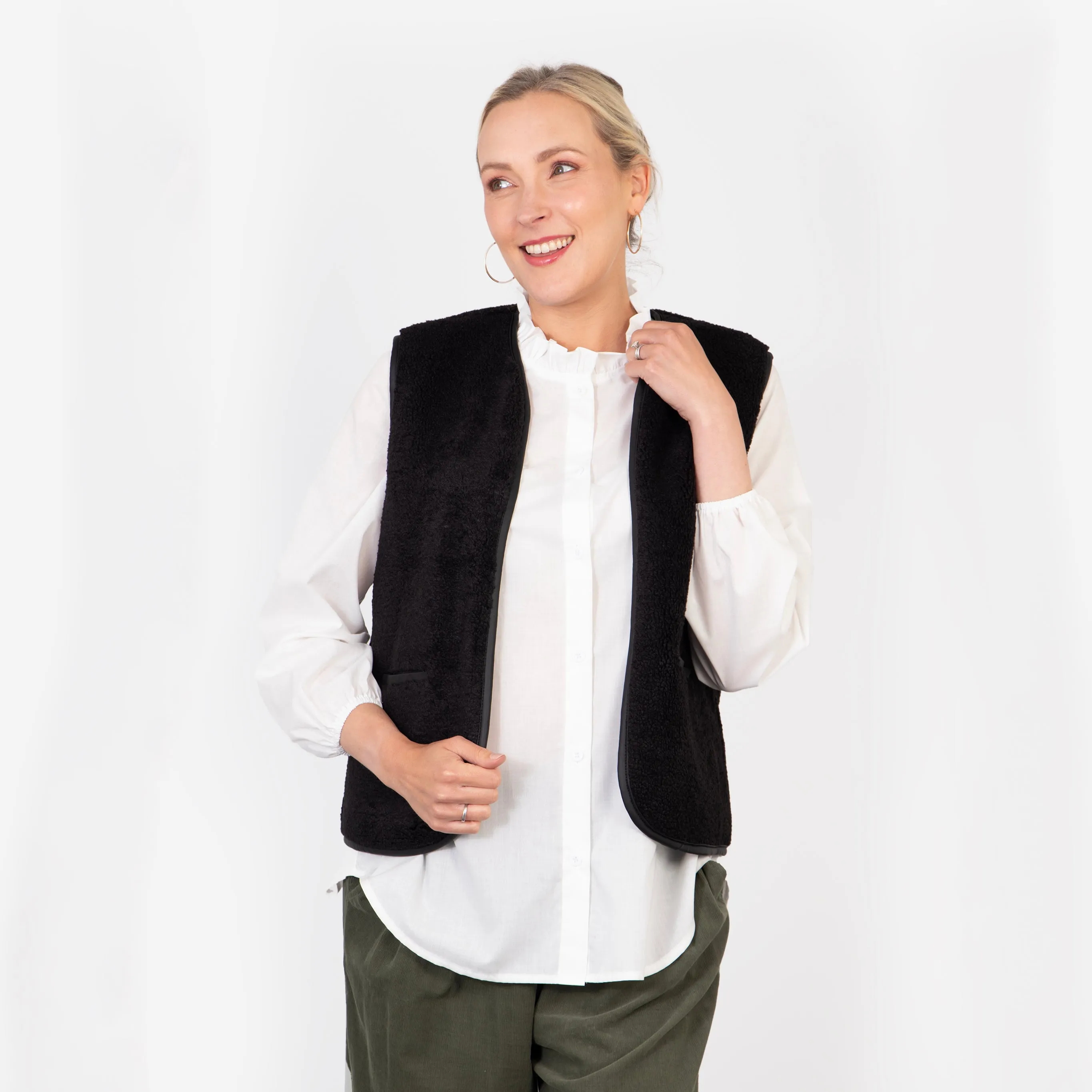 Zoe Lined Gilet - Black, Borg/PU