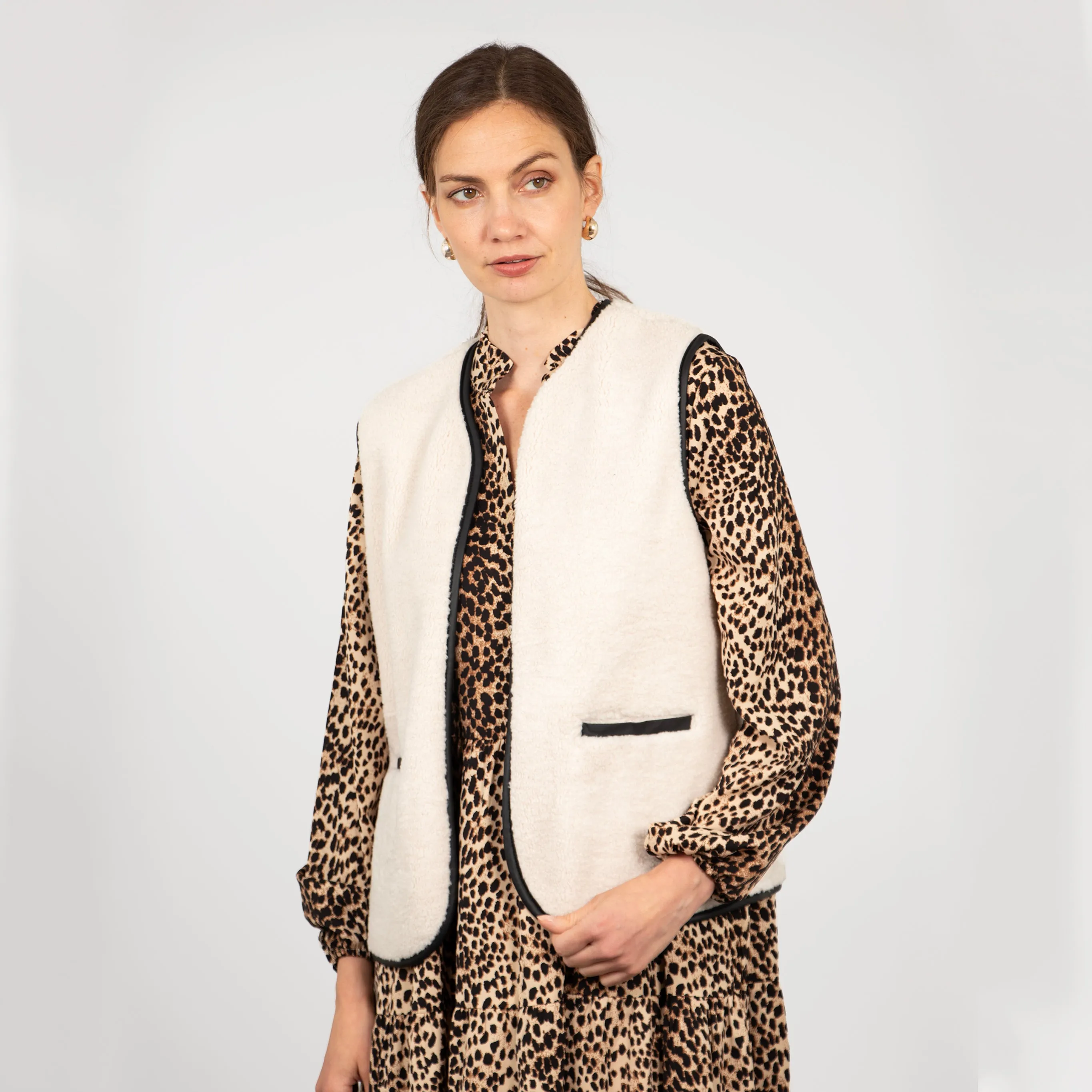 Zoe Lined Gilet - Cream, Borg/PU